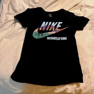 Nike lifting shirt